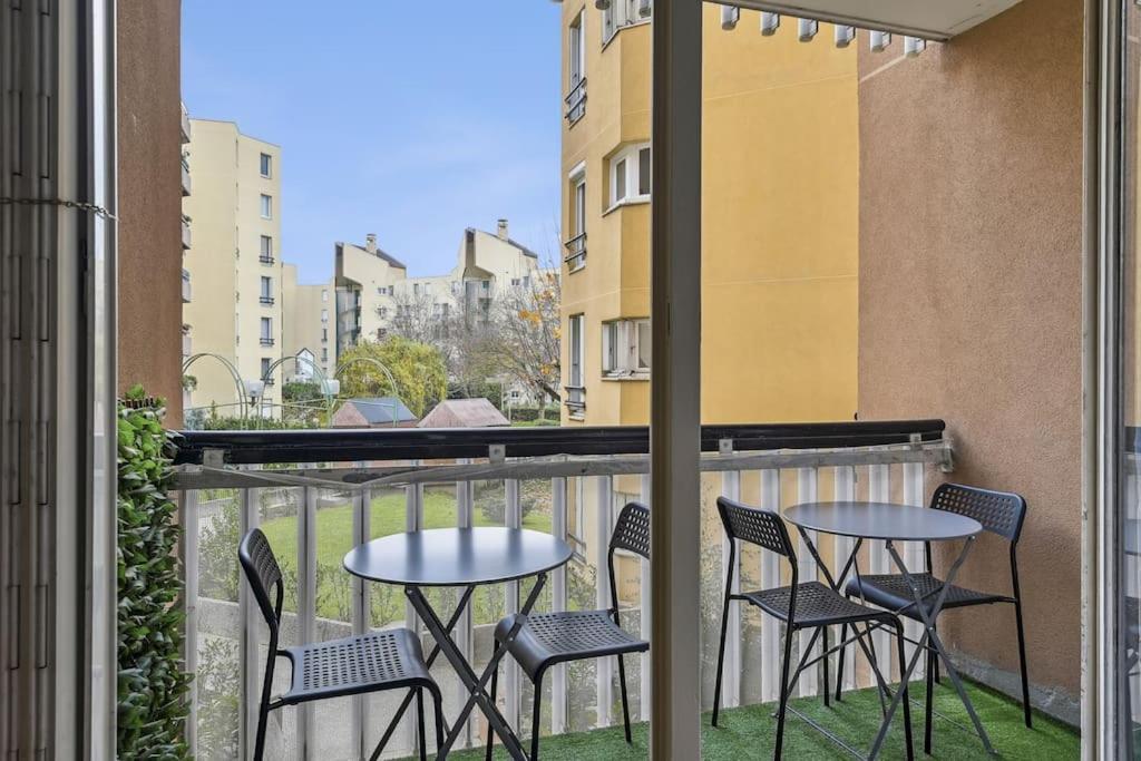 "Joie De Vivre" - Parisian Spacious & Charming Flat Asnieres-sur-Seine Exterior photo