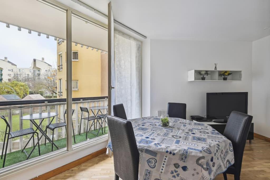 "Joie De Vivre" - Parisian Spacious & Charming Flat Asnieres-sur-Seine Exterior photo